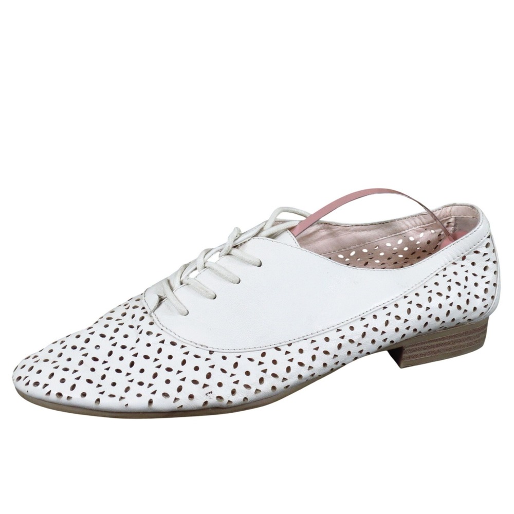 White‎ Mountain Etching Women Casual Lace Up Flat Size 10 Comfort White Leather